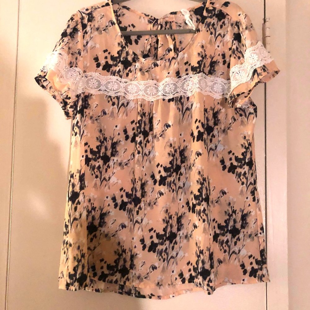 Peachy Floral Blouse